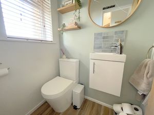 Birch Avenue- click for photo gallery